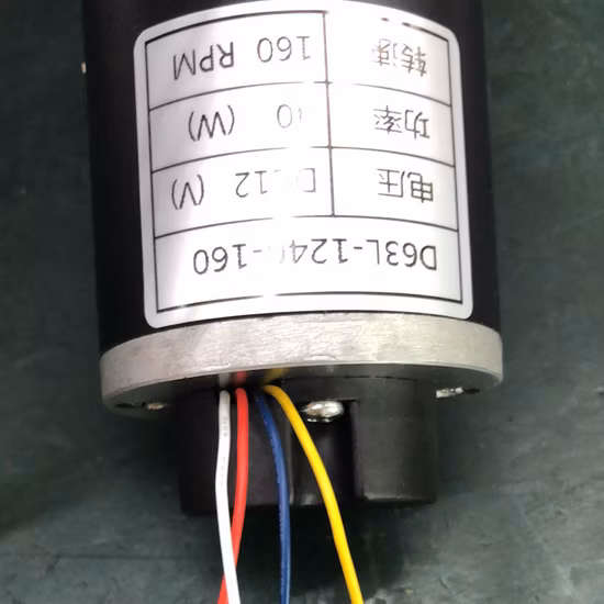 Kundenspezifische Schneckengetriebe und Getriebemotoren für 12-V-Gleichstrommotoren
